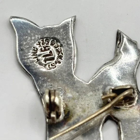 Vintage Mexico Taxco Sterling Silver Bambi Deer Pin Brooch Abalone - Picture 4 of 4